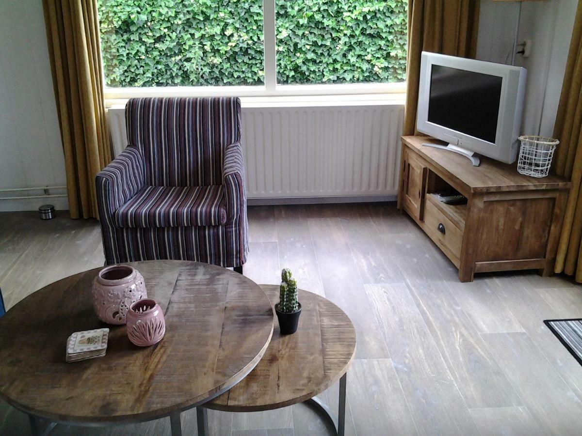 Bed & Breakfast Meinsma Moddergat Экстерьер фото